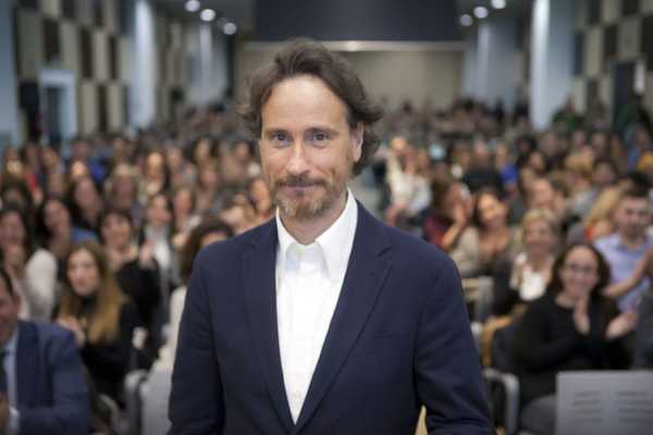 Víctor Küppers llega a Panamá con su conferencia internacional sobre psicología positiva y motivación
